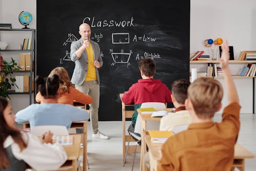 Kids in an after-school study program